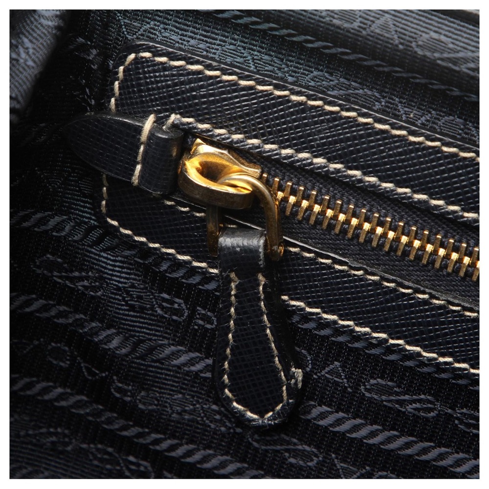 Authentic Prada black Tessuto frame handbag - Picture 7 of 7